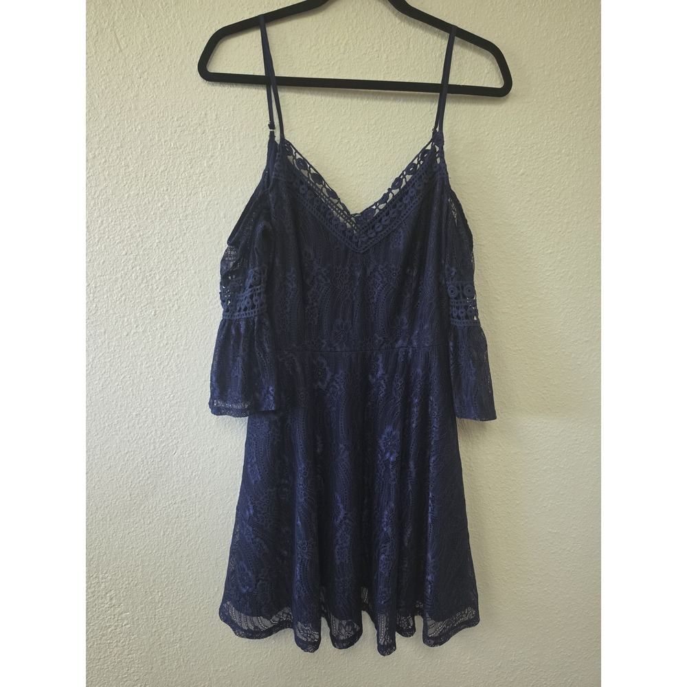 City Triangles Dress Size 9 Floral Lace Navy V-Neck Cold Shoulder Coquette Fairy
